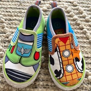 Disney Toy Story Kids Slip-On Sneakers - Green & Blue Buzz and Woody size 7